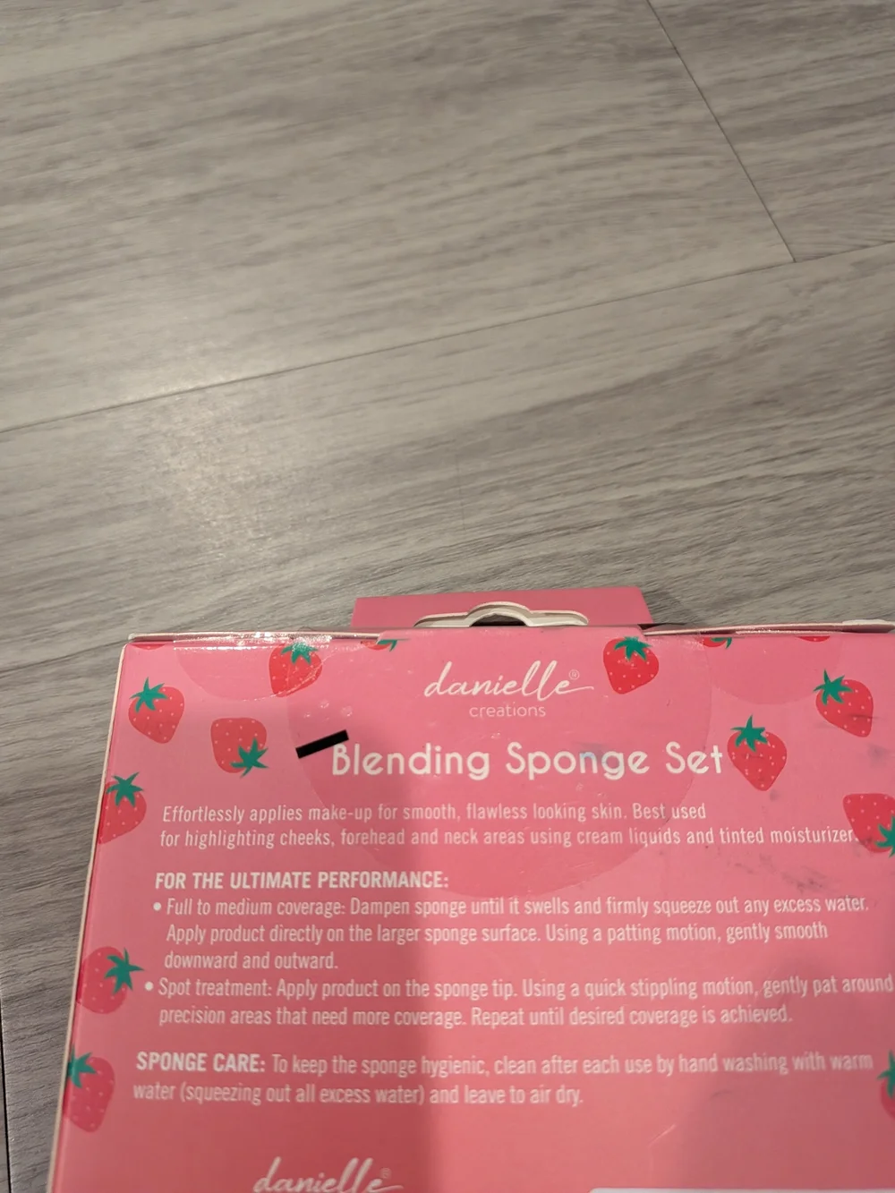 Berry Special Blending Sponge Set containing two NEW